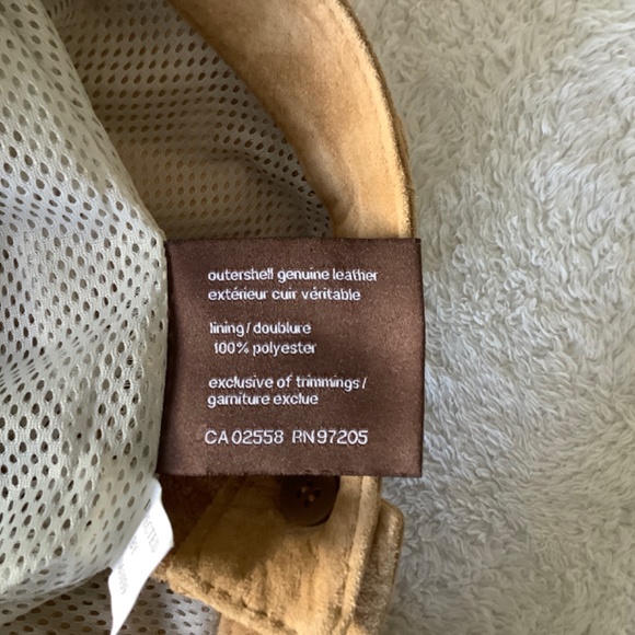 Danier Suede Skirt - Picture 5 of 5